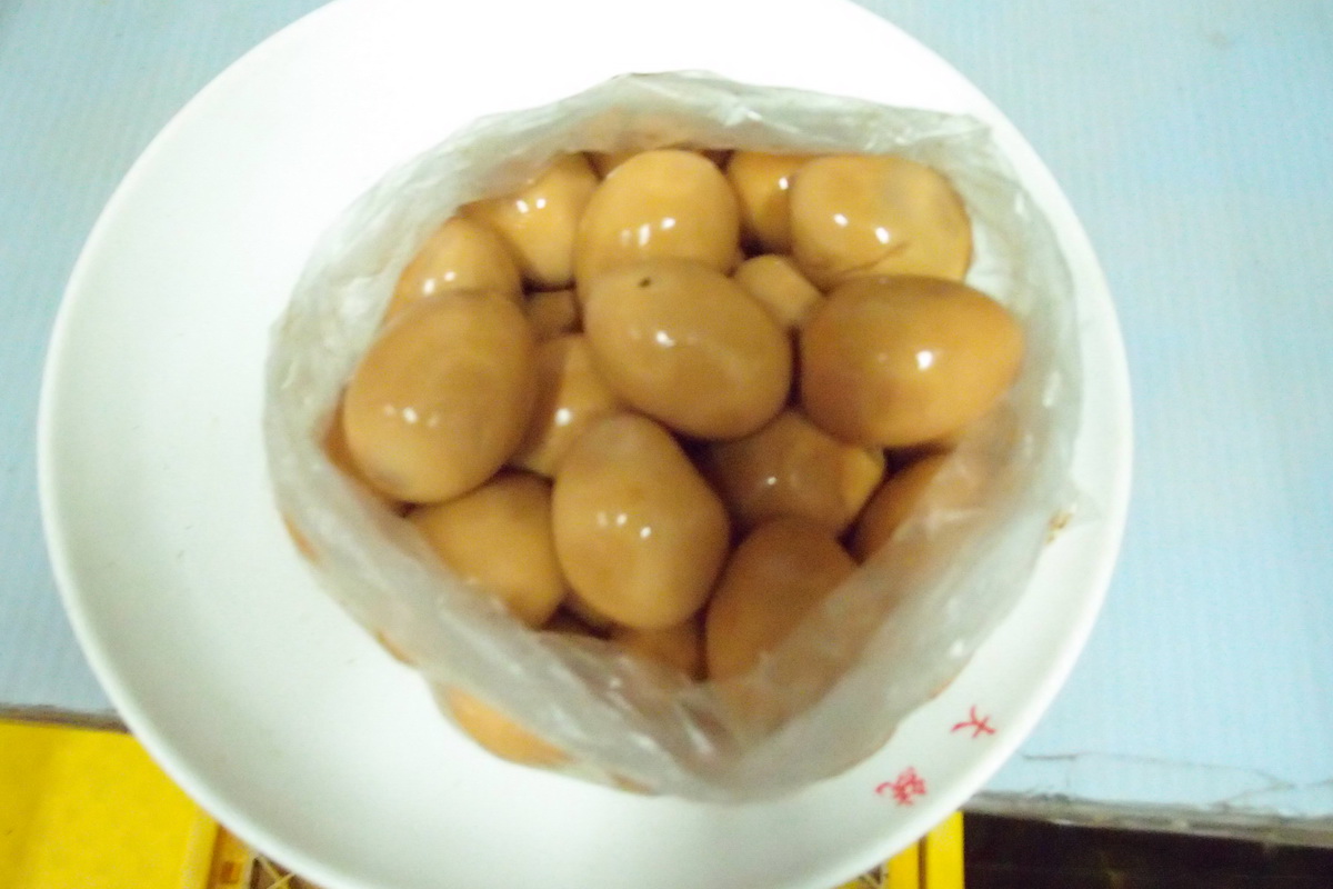 滷蛋